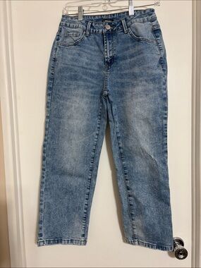 Women’s Slim Light Blue Denim Jeans